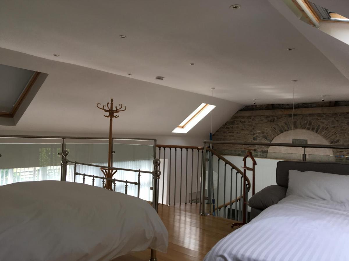 Auld Skuil Hotel Ashkirk Екстериор снимка